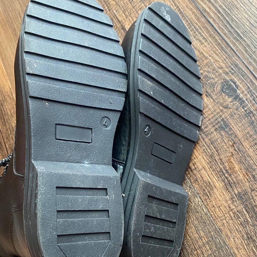 SO Kids Black Boots - Picture 4 of 9